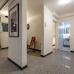 Level - Free Parking Apartment