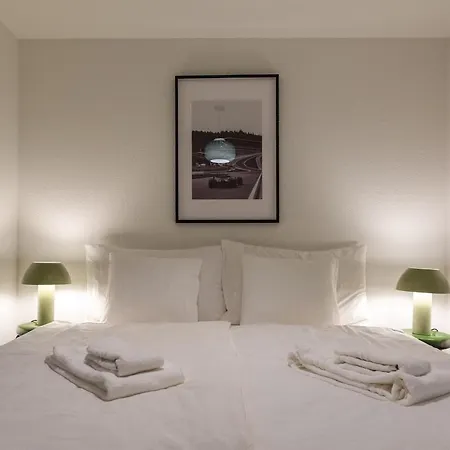 Level Suite - Seebach Apartment Zurich