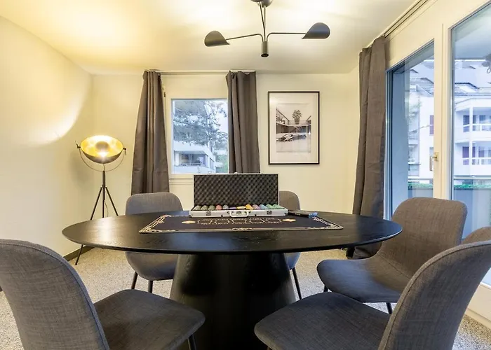 Apartment Level - Free Parking